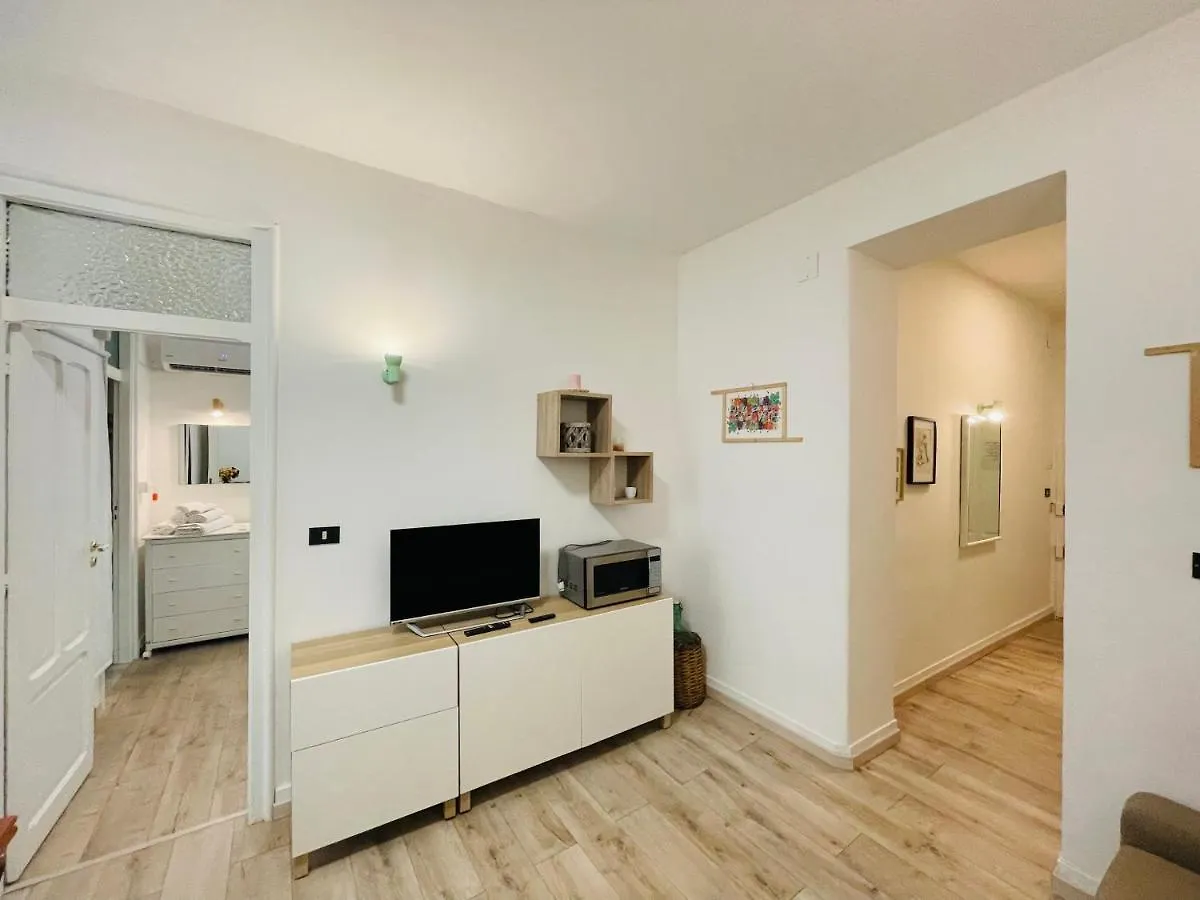 Mariano Stabile Cozy Apartment Palermo
